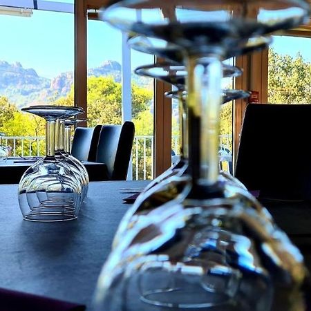 Le Relais Des Lavandins Le Muy Εξωτερικό φωτογραφία